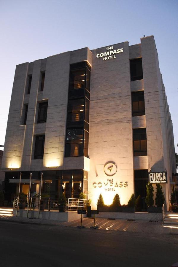 The Compass Hotel Amman Exterior photo
